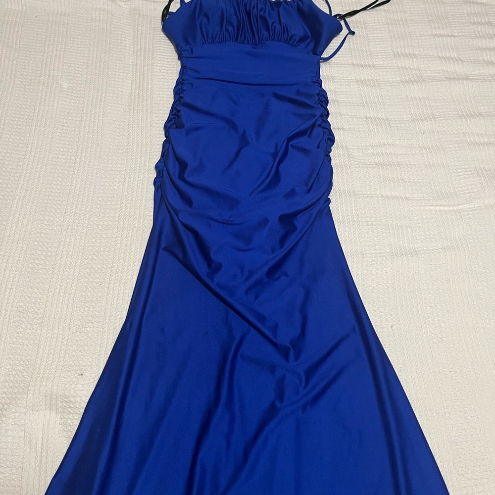 Silk Blue dress with train and crossover back